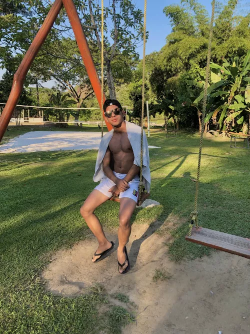 Hello, I'm looking for new friends ;)