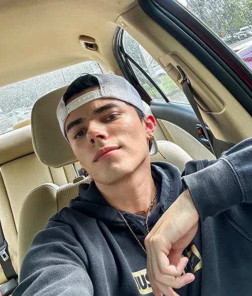 Hope everyone is having a good day 👌