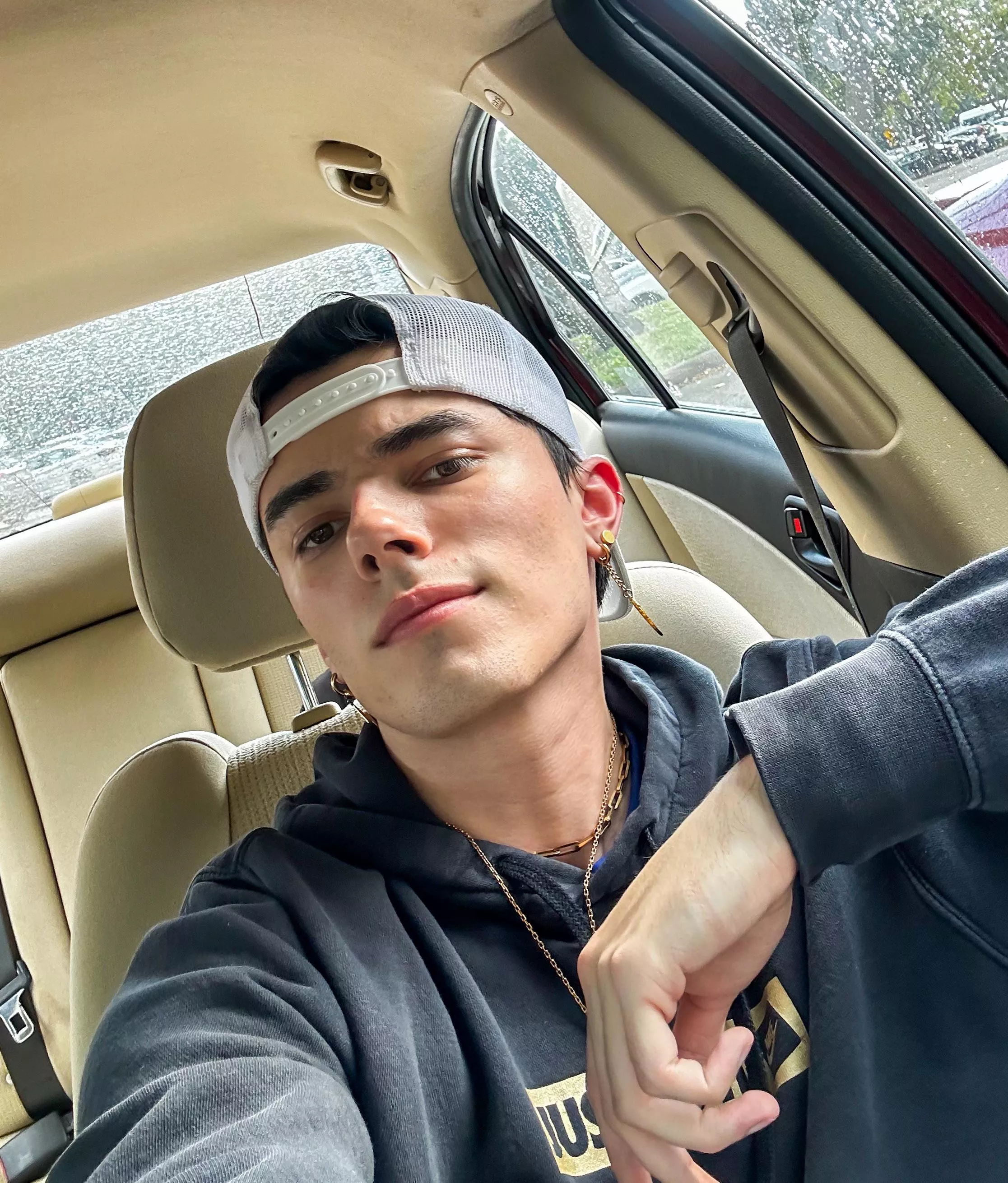 Hope everyone is having a good day 👌