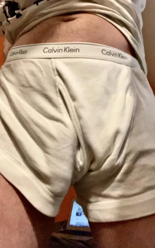 I like wearing loose boxers