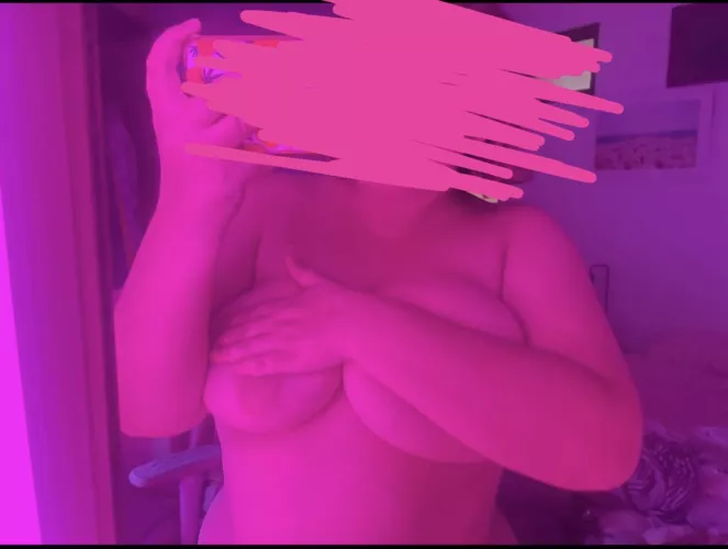 i’m new to posting, be kind hehe