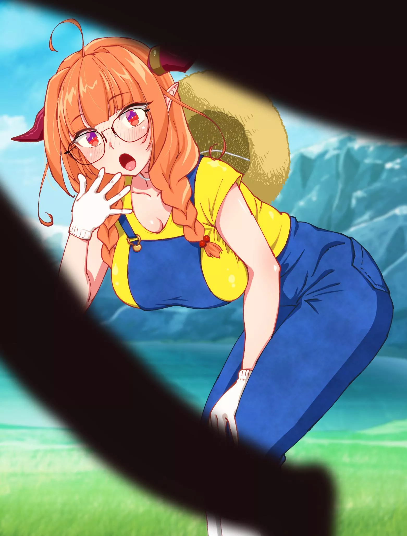 Kiryu Coco notices an erect horse cock (Hokke) [hololive]