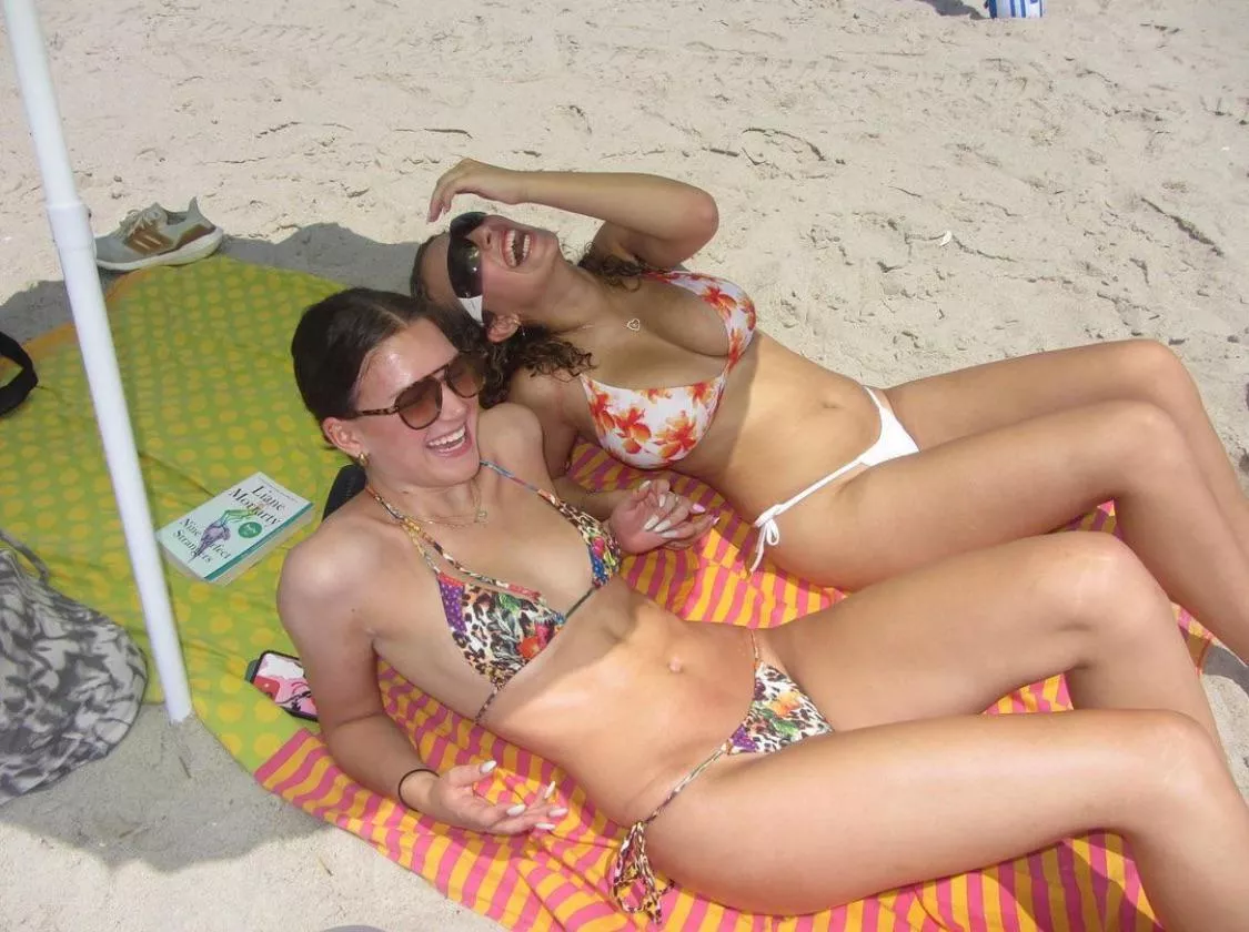 Laughing at the size difference