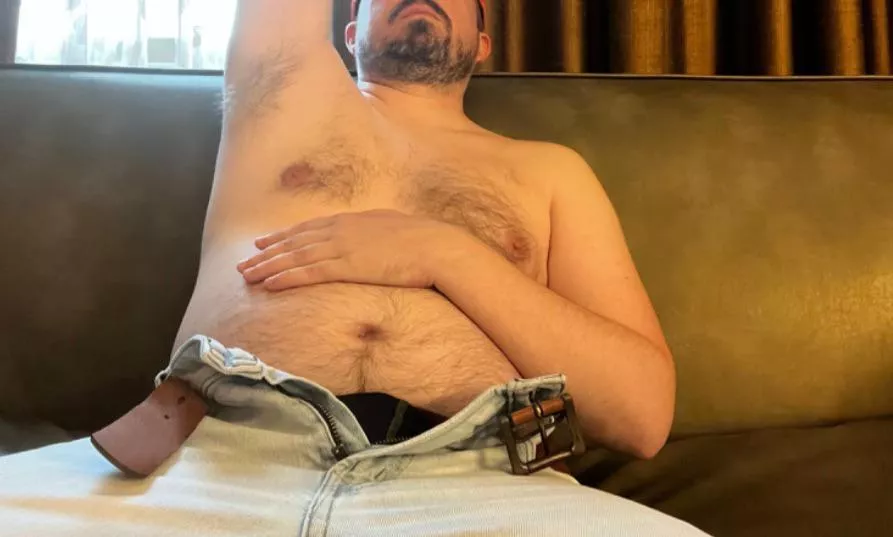 Long day and need some relaxing (41)