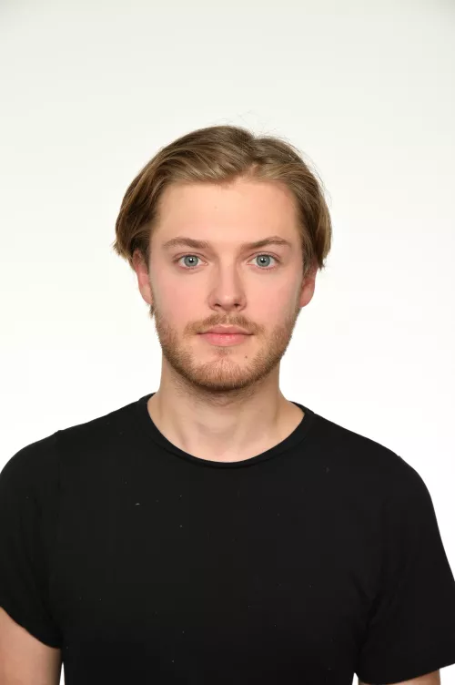 New photo for my ID didnโt humble me for once