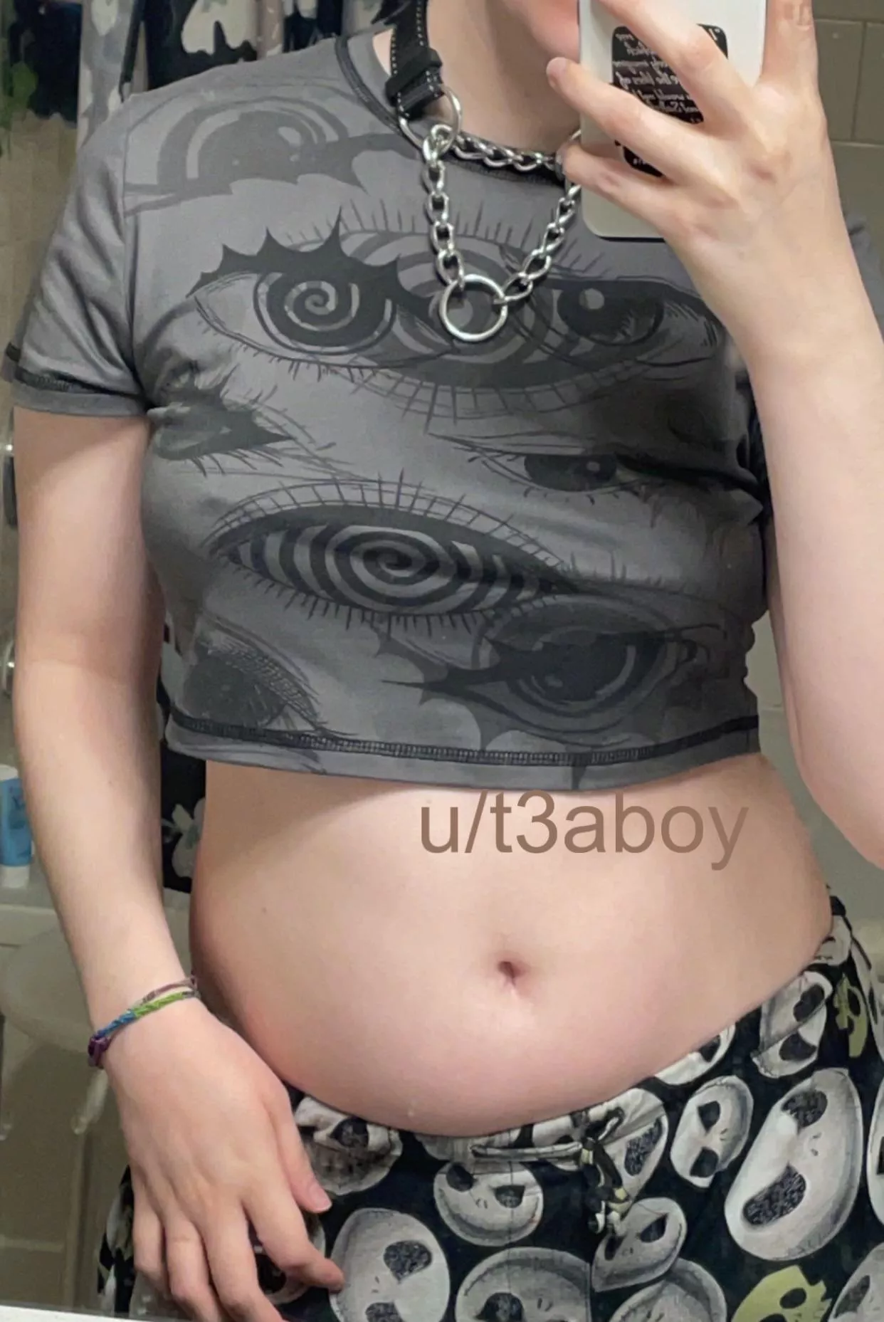 oh no don’t pull me closer by the ring on my collar please noooo