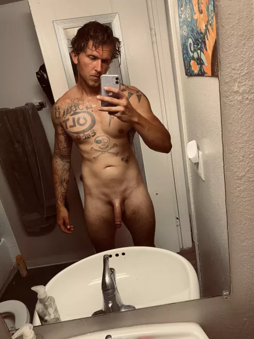 Only here for the criticism. Now stop, collaborate and listen