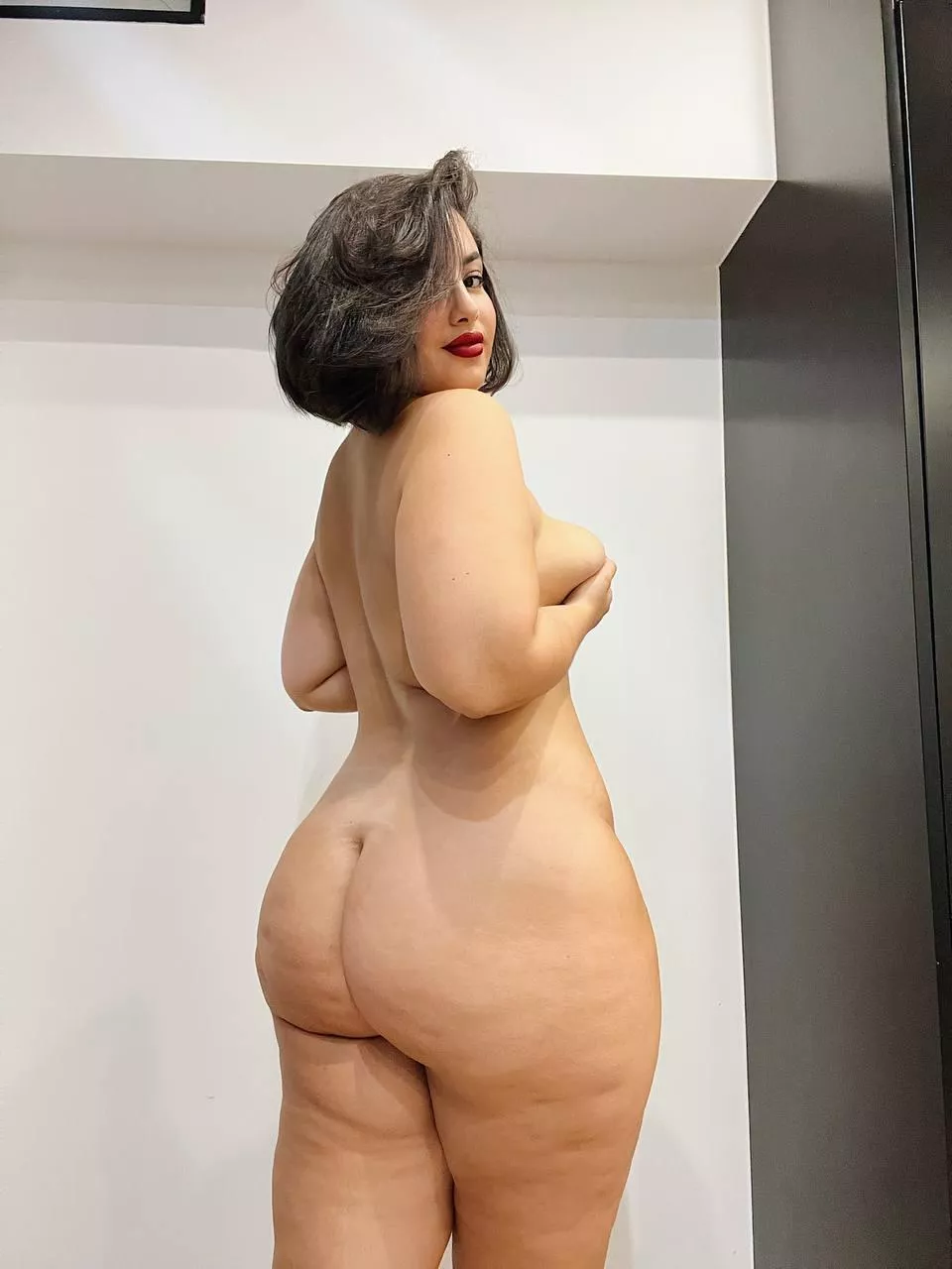 Put my ass to good use [f]