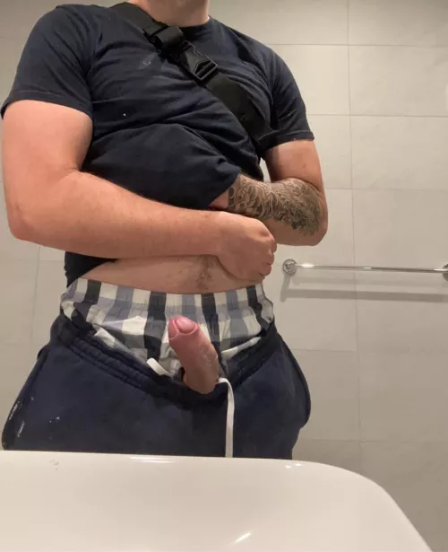 Quick break at work might as well make it for good use