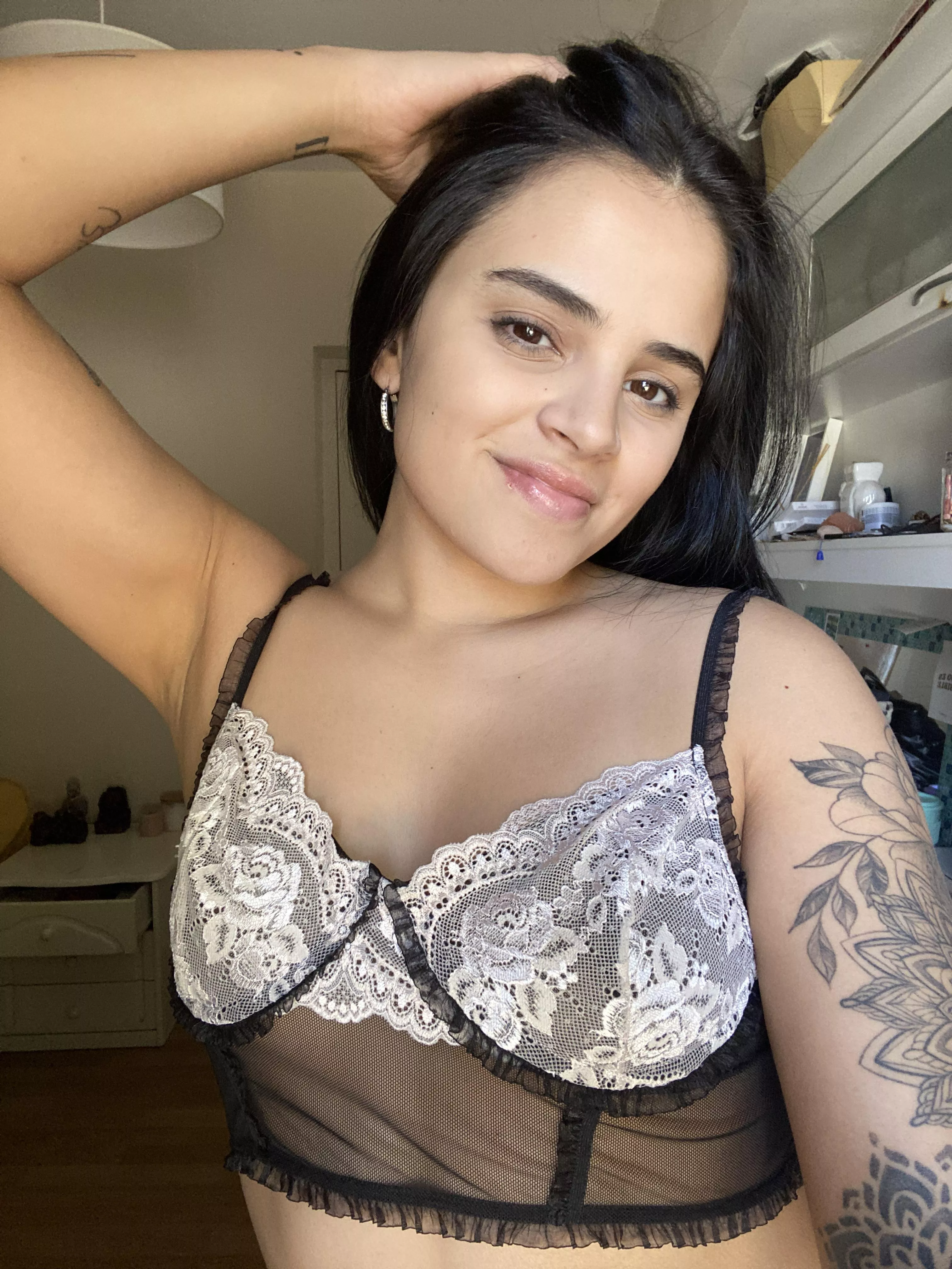 There's no denying that face and body