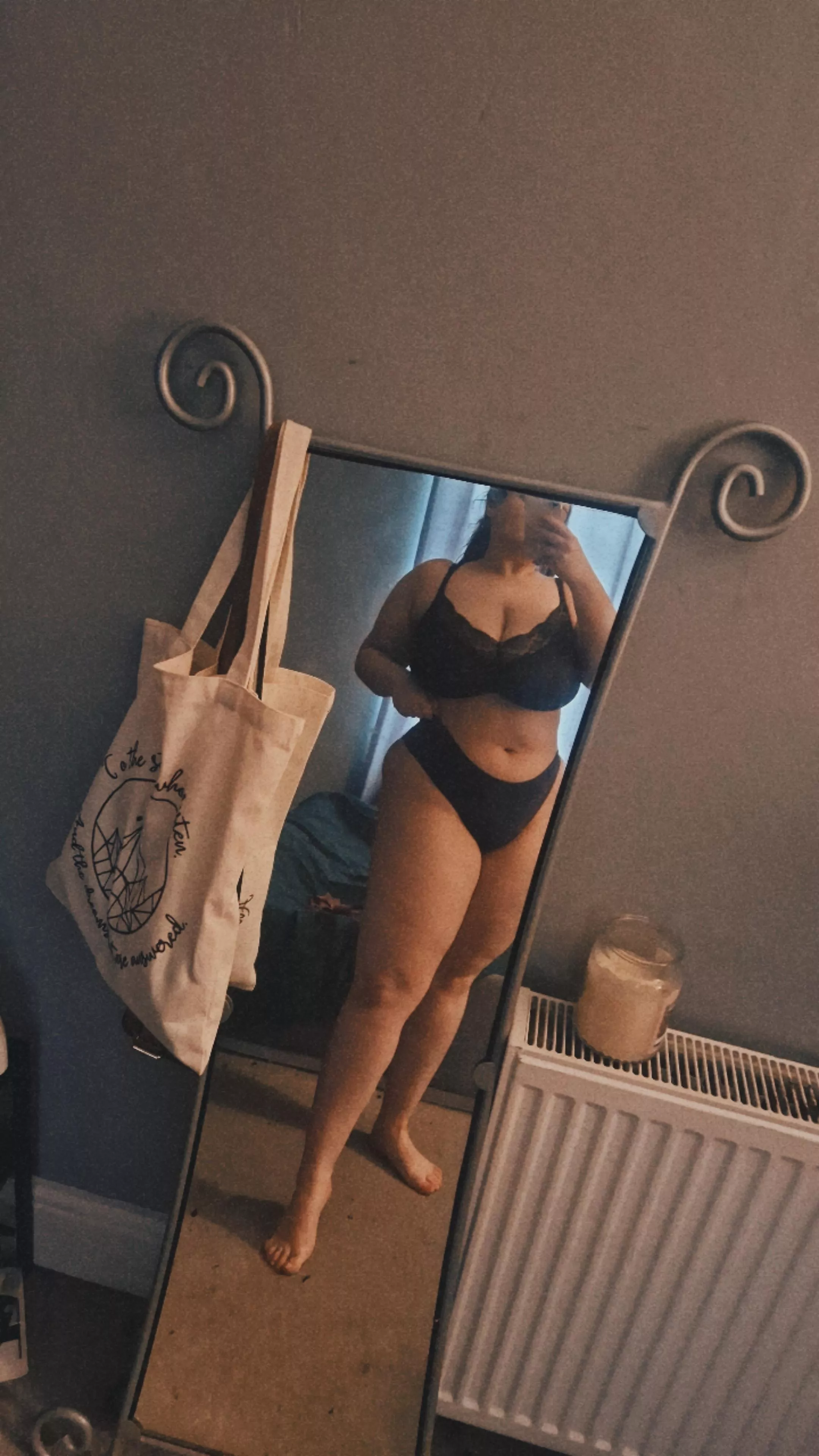 Thick thighss do be saving lives 😎😜