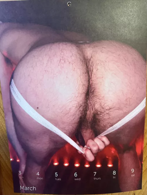 This week’s superb OtterJ calendar page