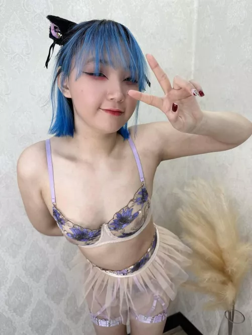 What a lovely cat girl