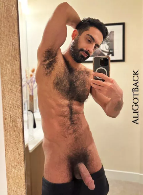 Who likes thick cut cock? 😈