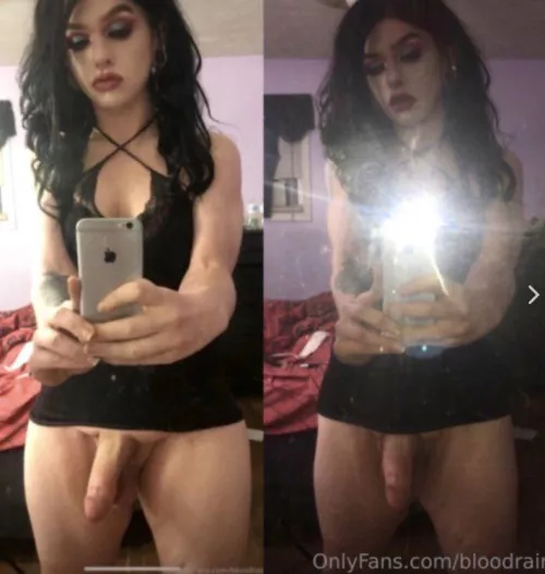 Who wants to make my pretty girl cock cum over and over?