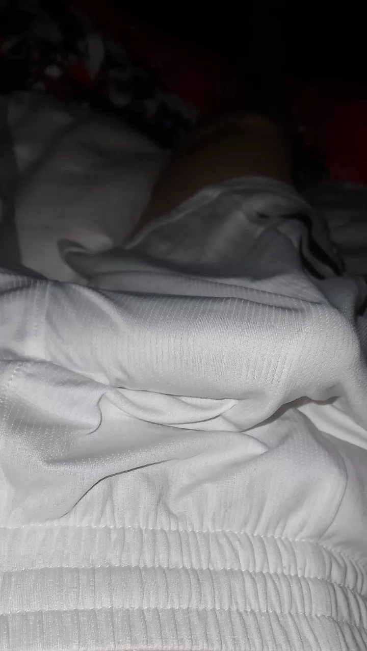 Who wants to see what's underneath 