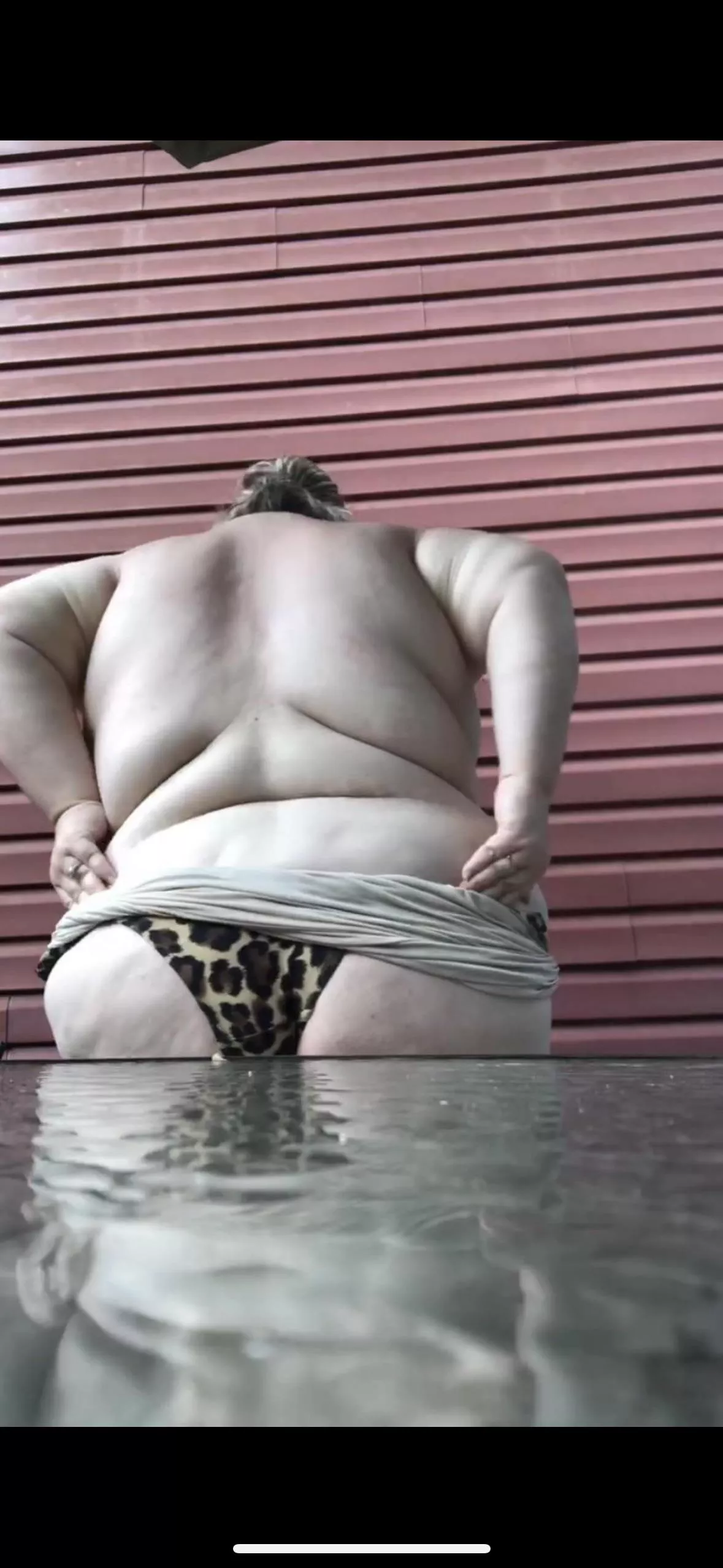 Would you sneak if I was your neighbour 