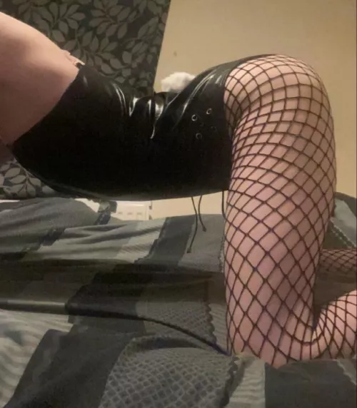 Would you want me waiting for you like this? :3