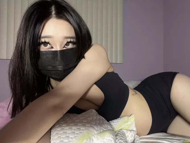 wyd if you see me on your bed like this