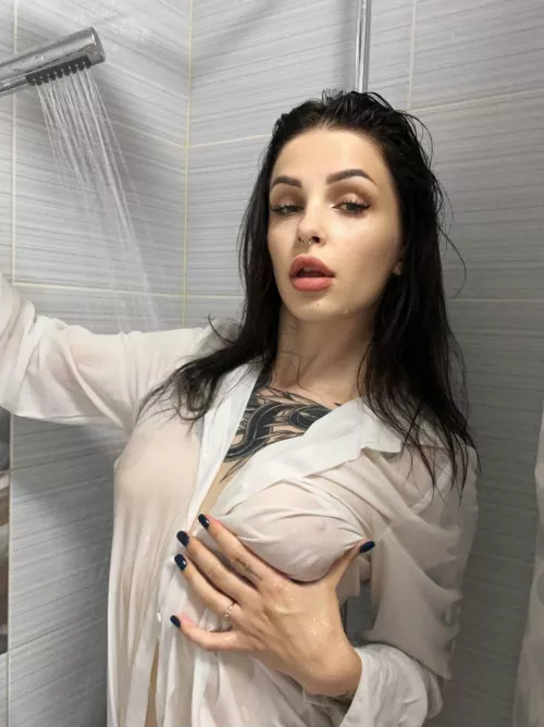 You can wash with me, if you want