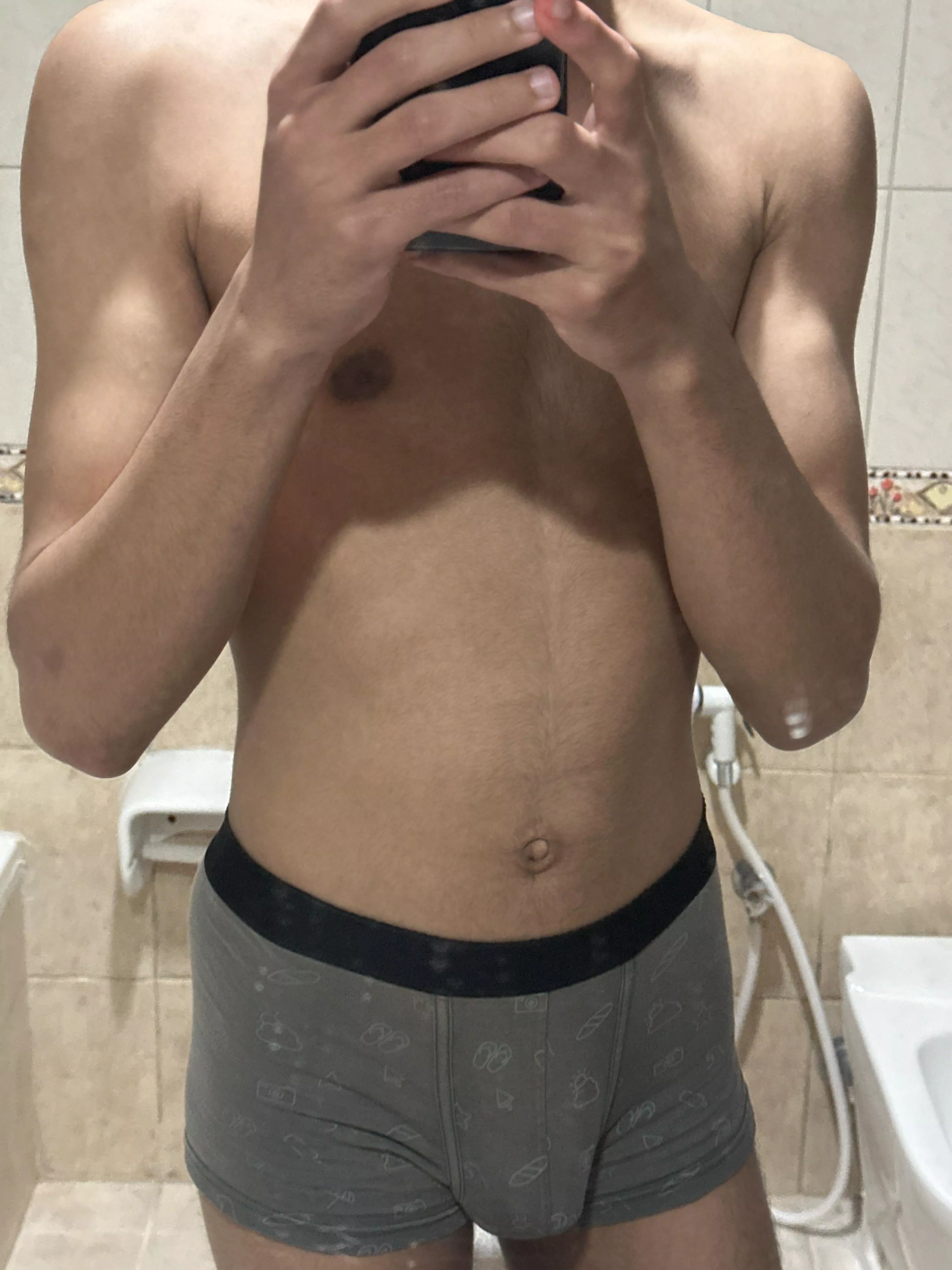 18, dm if you wanna see more