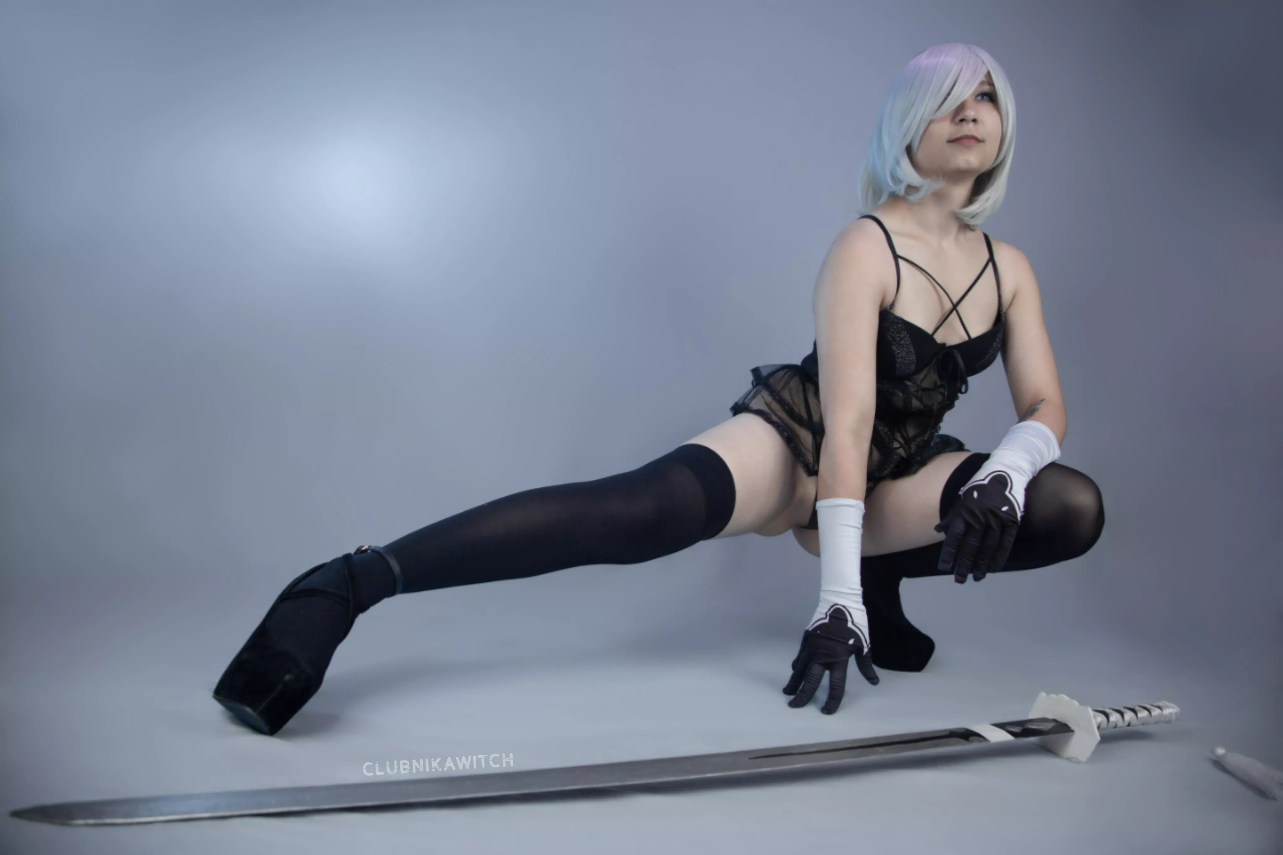 2B by ClubNikaWitch 