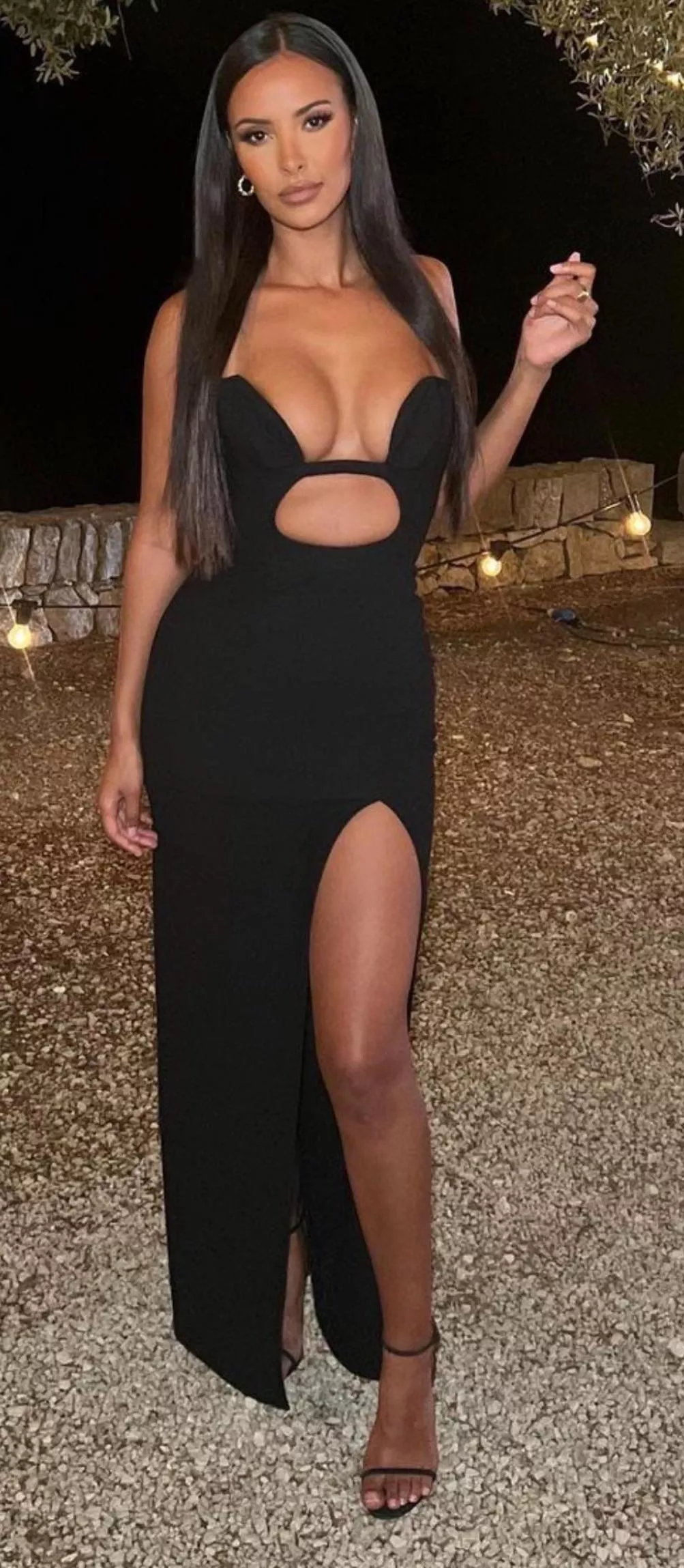 Anyone want to jerk to Somali goddess Maya Jama?