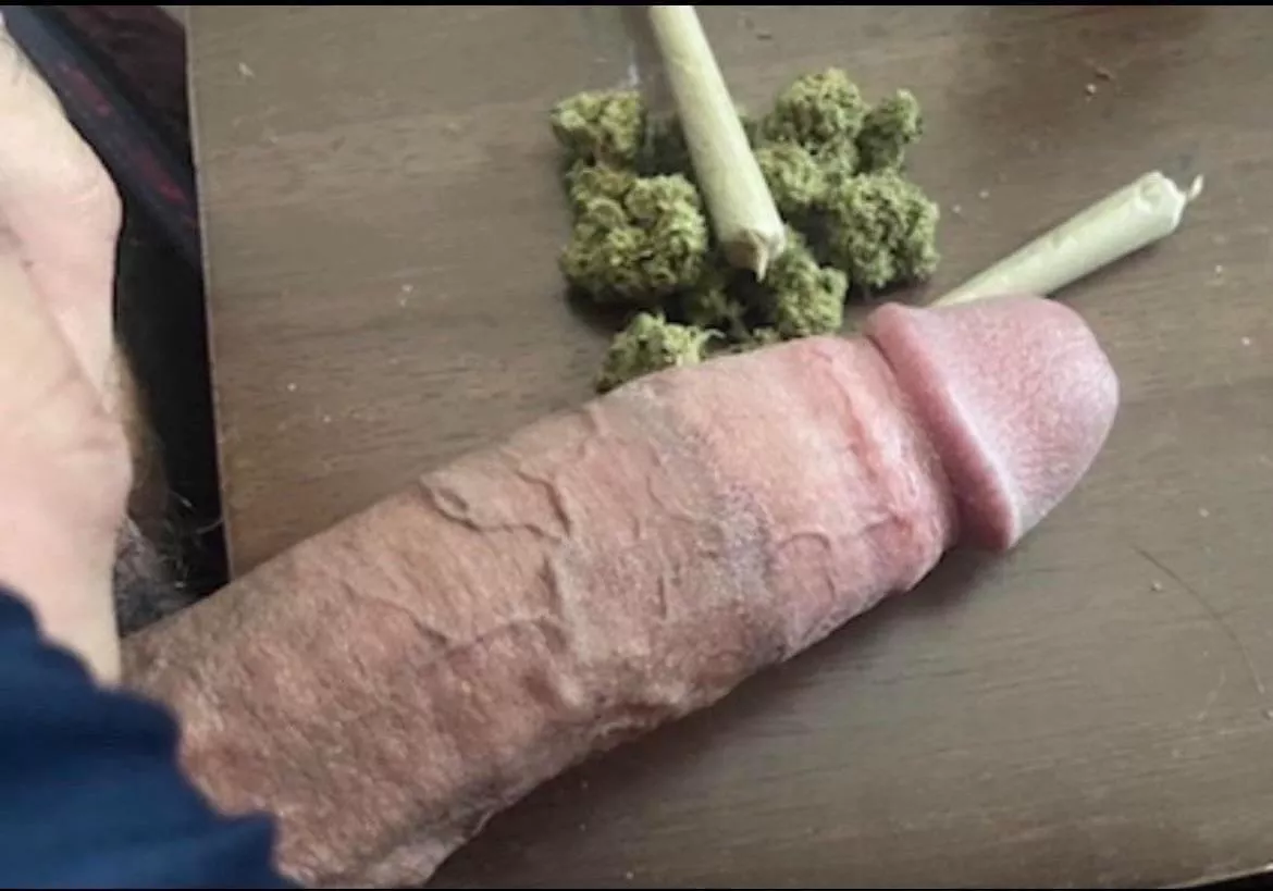 Can’t wait to be off to enjoy a sesh [M] 😜🌿🤘🏽💨