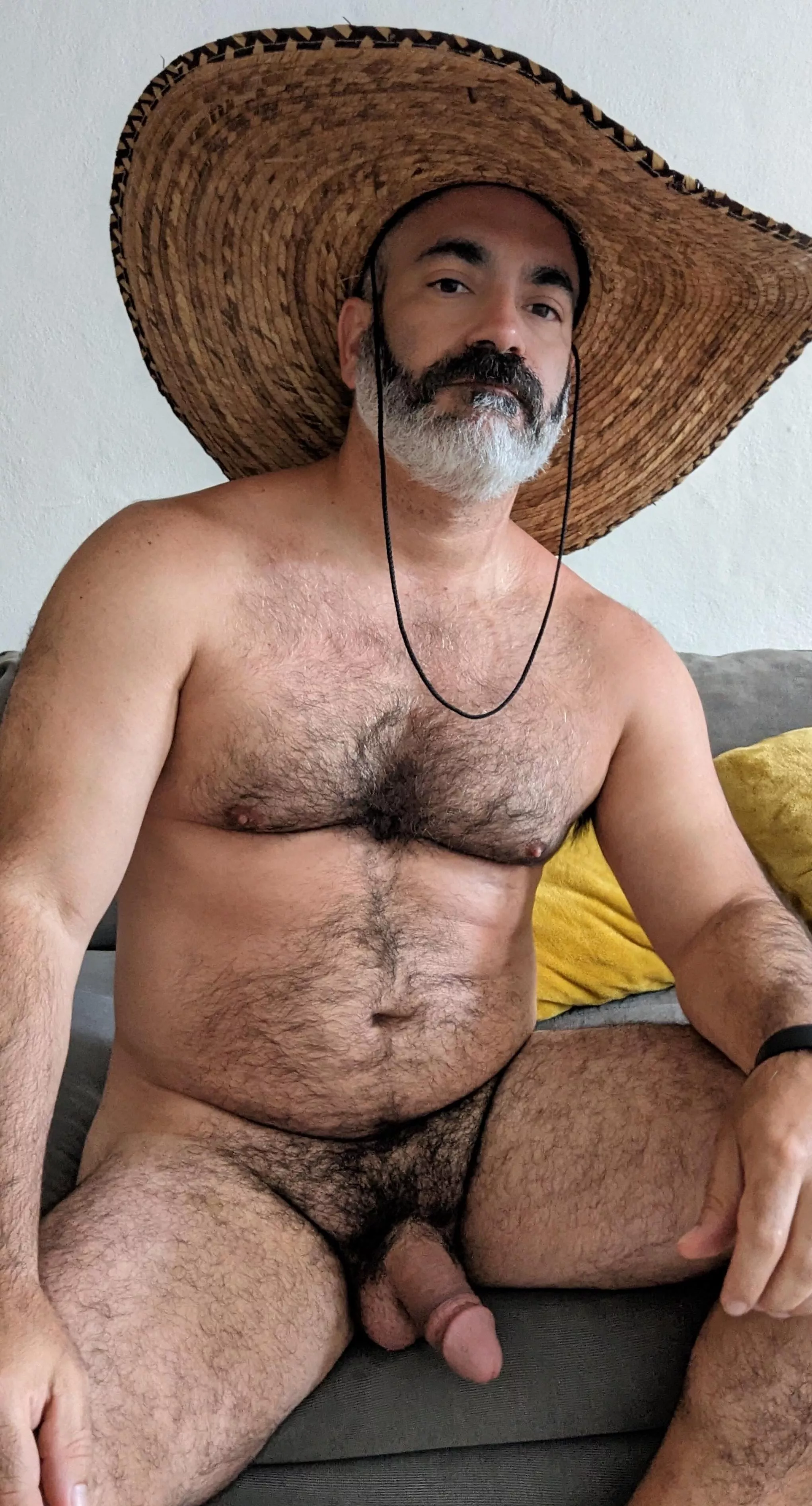 Does this sombrero make my dick look fat?