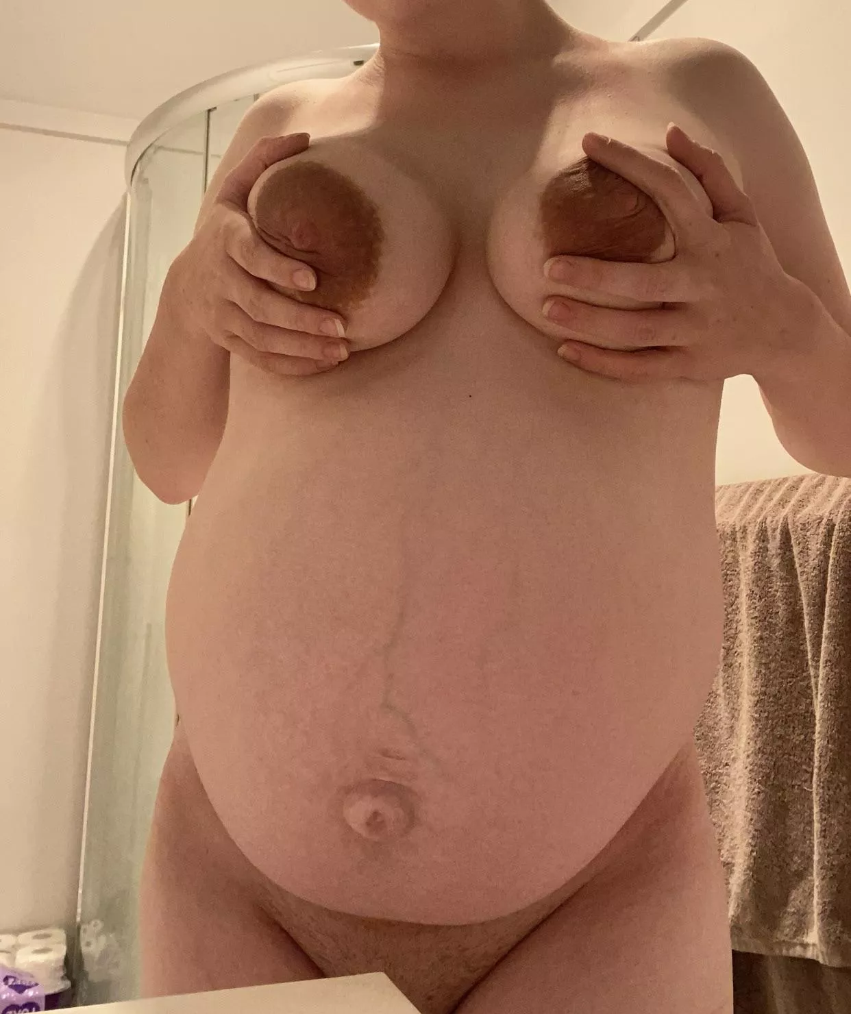 Even though I’m pregnant would you still smash? 💕