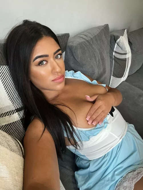 ex said i'm ugly, is this true? :(