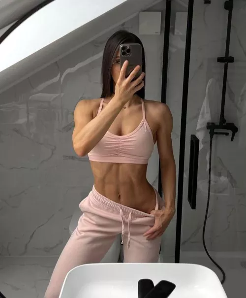 fit gym girl @linaspysique