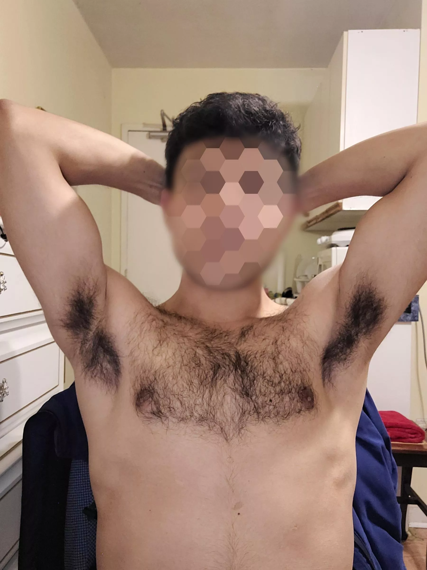 Fresh out of the shower but maybe I can get wet again 😏