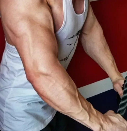 Gym time 💪🏼😈🔥