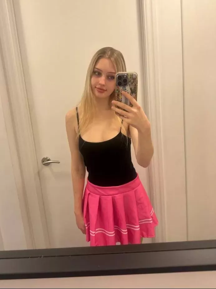 home girl wants to play