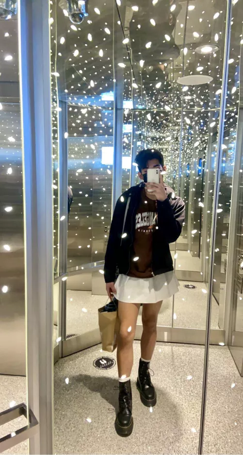 i get bad anxiety going out as fem but i’ve felt confident recently :)