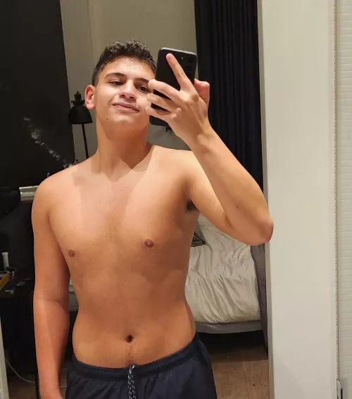 I might have a post gym selfie addiction 