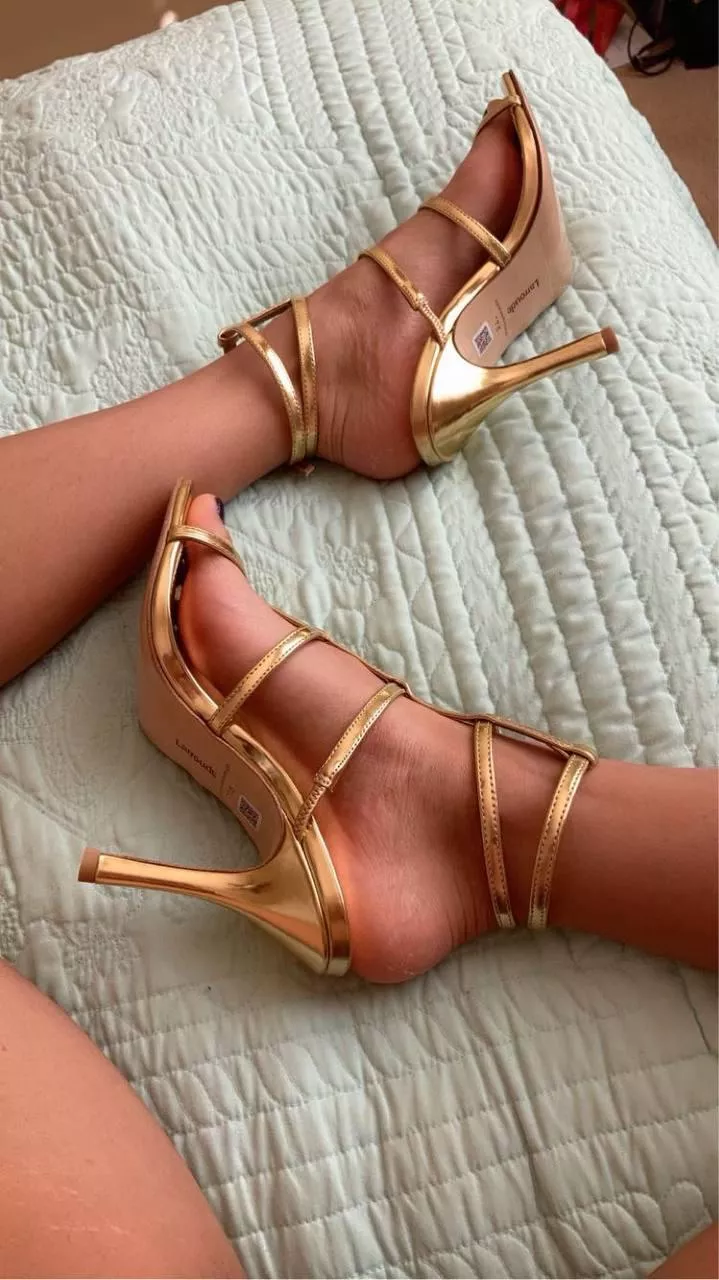 Invite me somewhere that I can wear my new HIGH HEELS