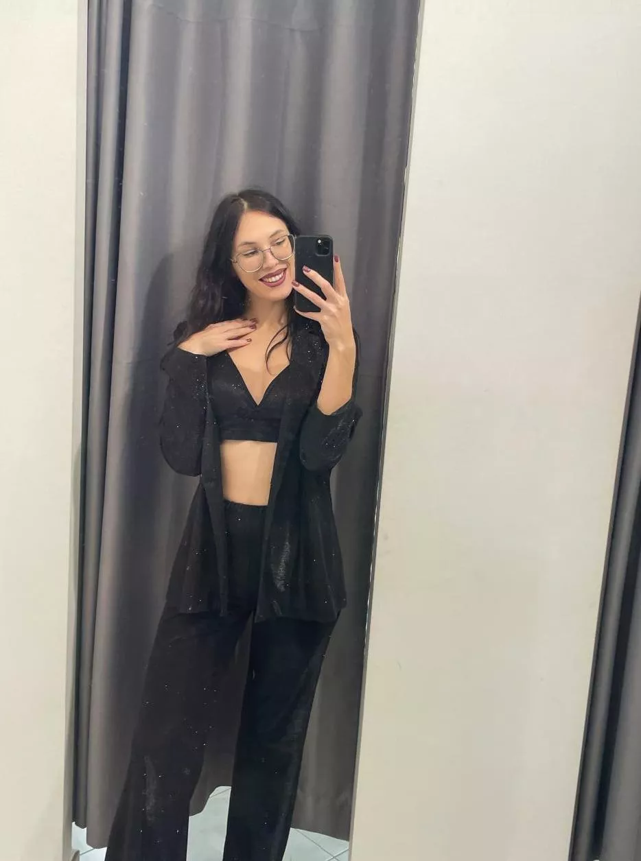 Is it a perfect day to cvmshot all over my body isn't