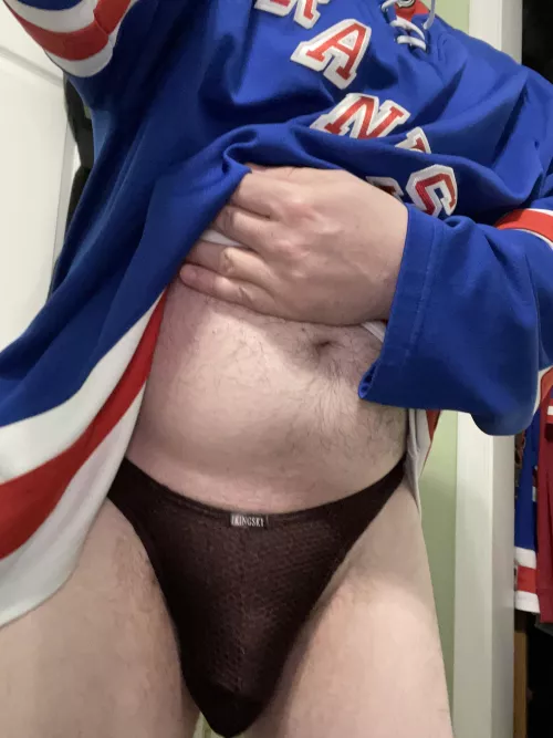 It’s Rangers GameDay!! Who’s watching the game?? 