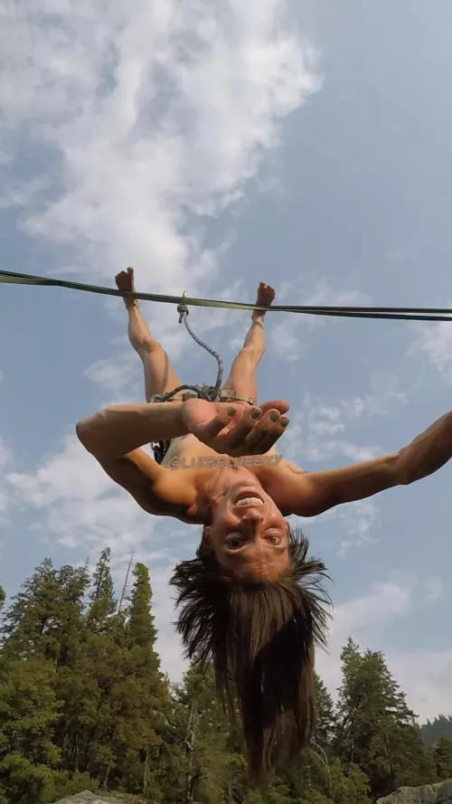 Just hanging around 🙃🥰