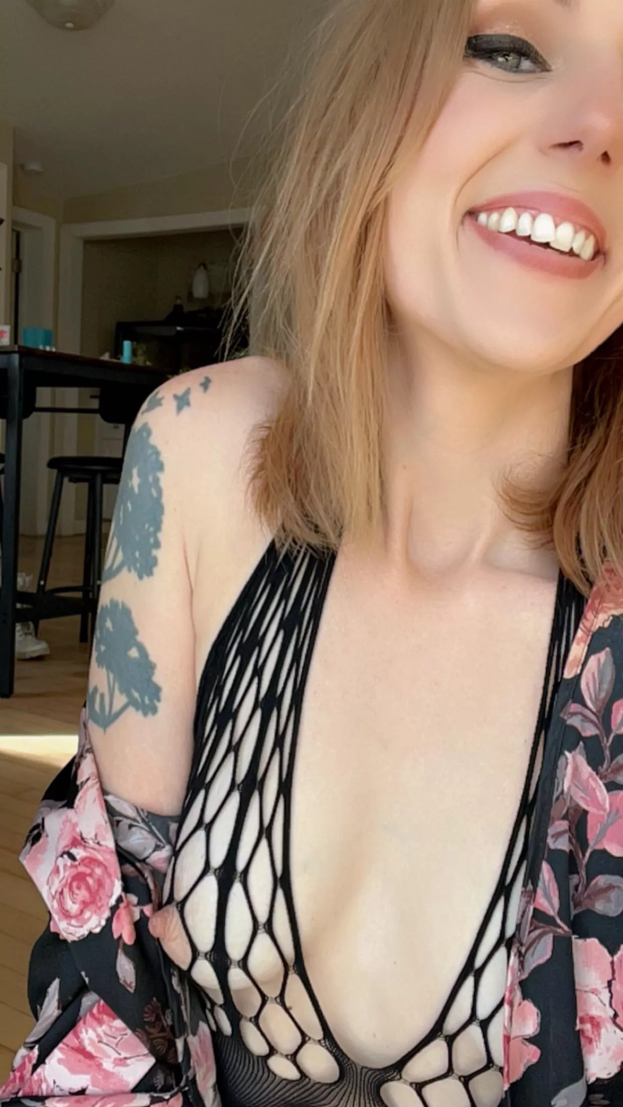 Just popping in with a smile and a nip…