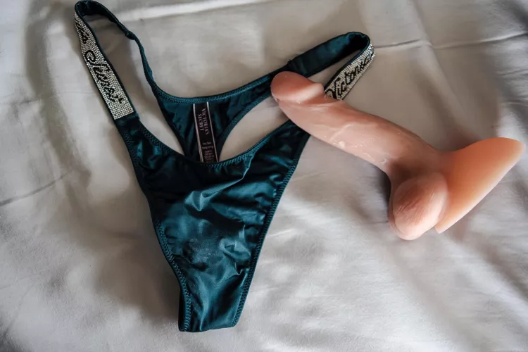 Looks like wifey left her thong on playing