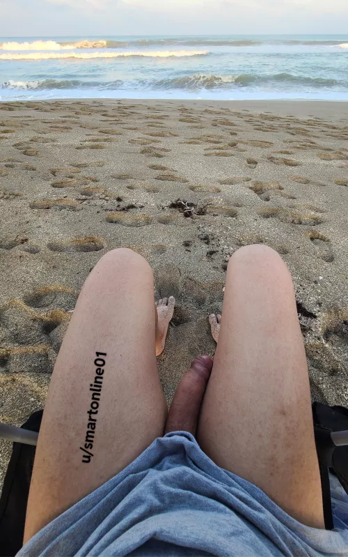 My dick head begins to peek out to enjoy the sea breeze 🌊 