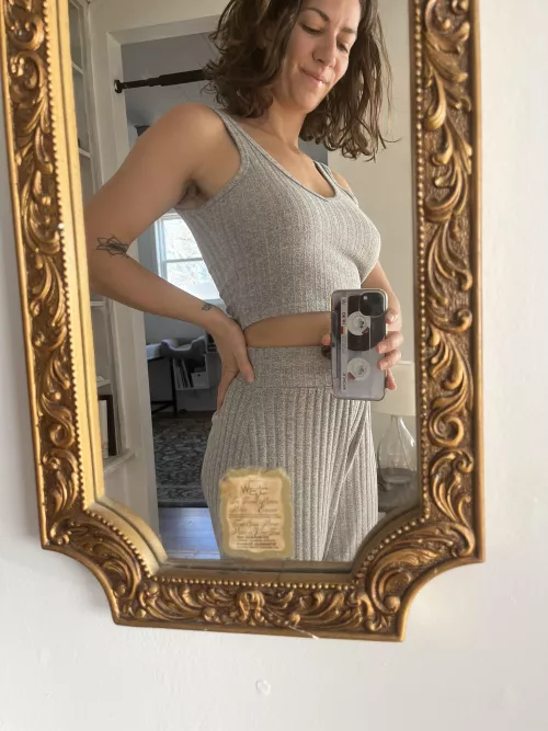 My uniform 💁🏻‍♀️ [f]