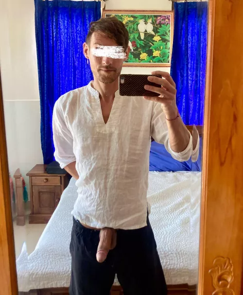 New haircut and shirt. 39 and feeling fresh ✨