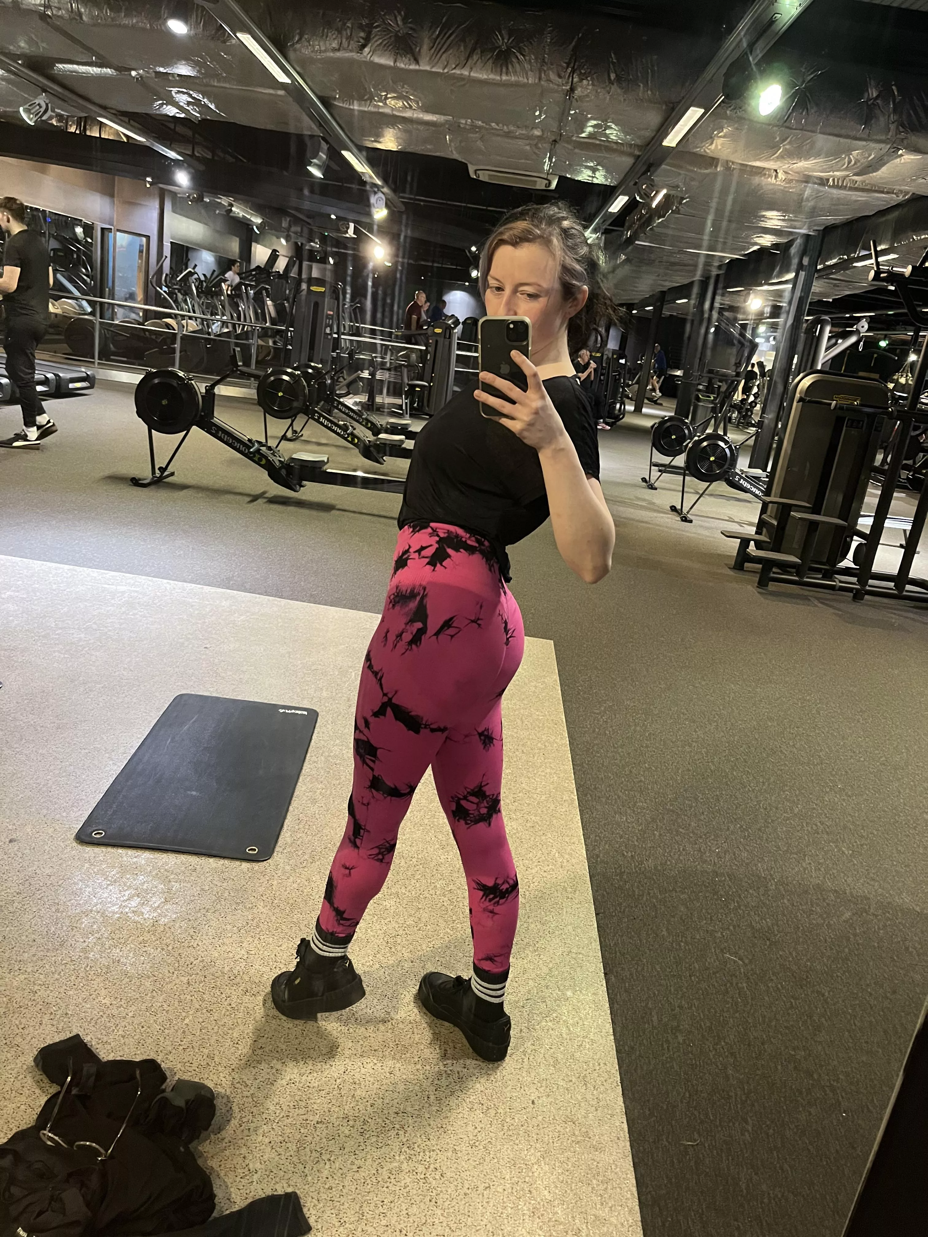 Post workout pic…. I fingered in the toilets straight after this pic hehe 