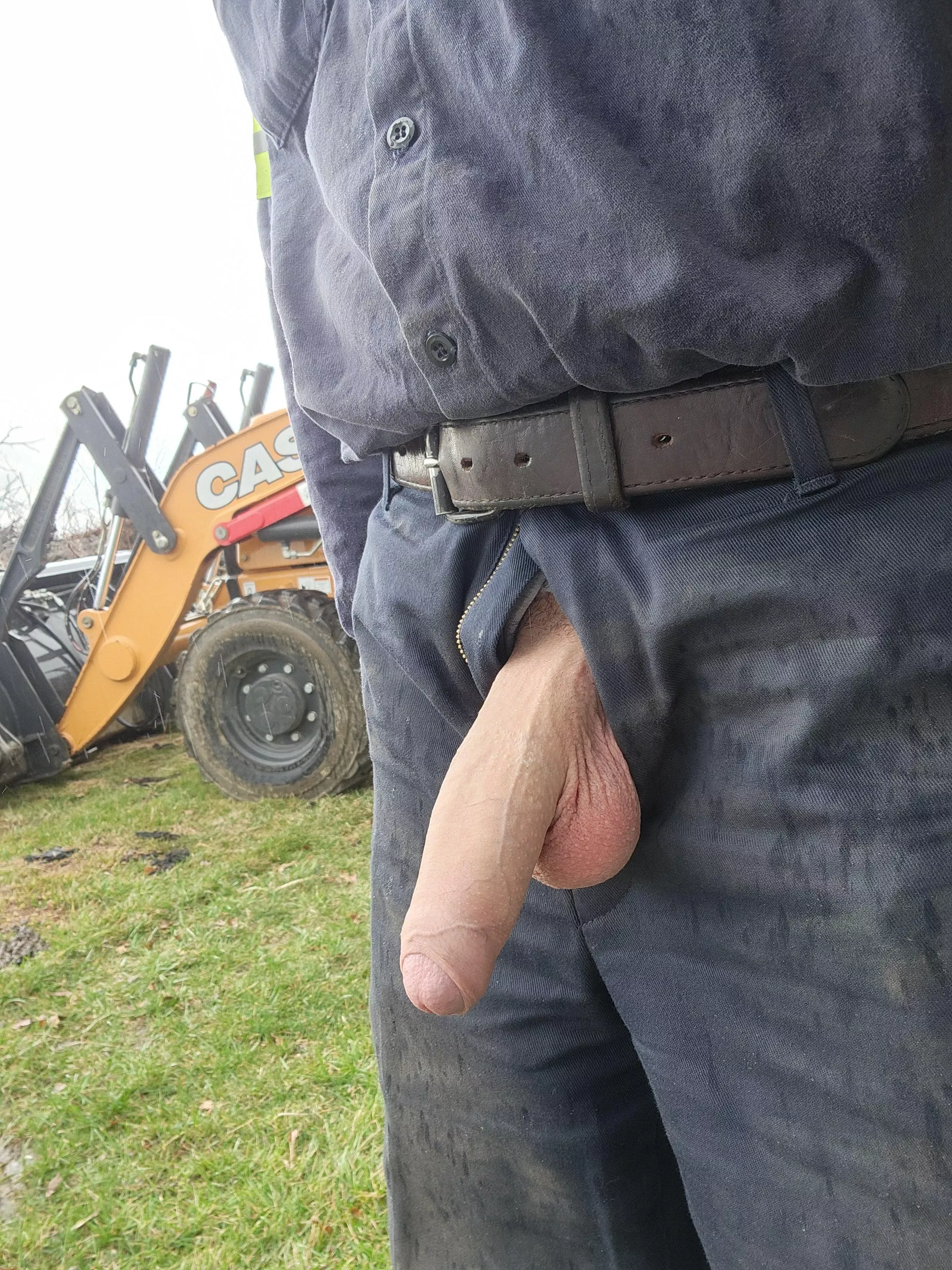 Rainy day in Ohio for this heavy equipment mechanic and his uncut BWC... Mostly soft, but wouldn't have minded company to have changed that