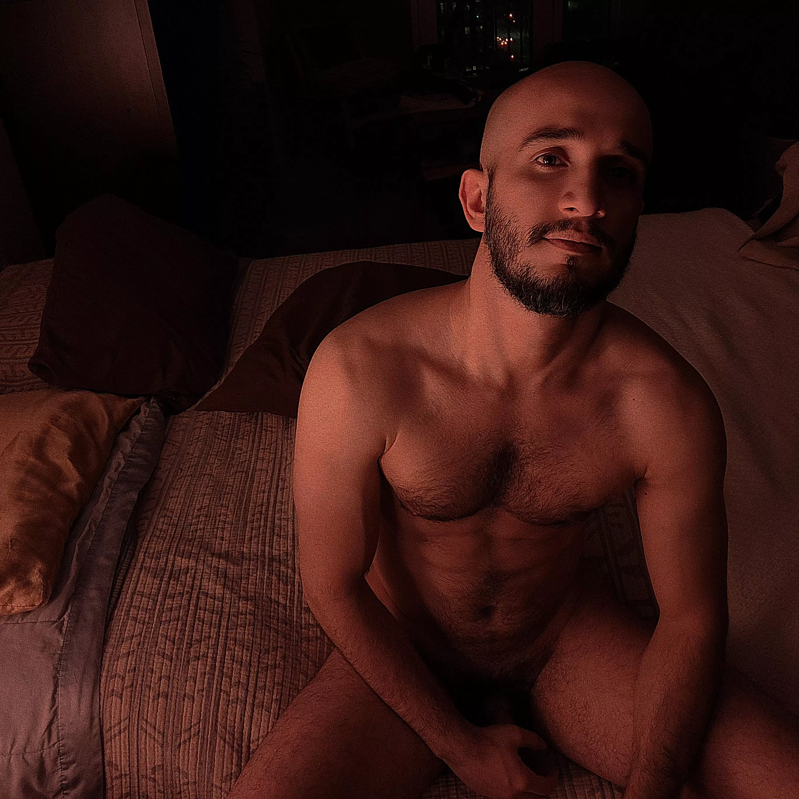 Raise your hand if you're sleeping alone tonight too! 🙋‍♂️  [35]