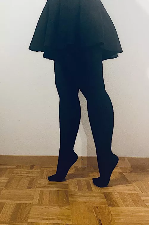 Simple black 🖤✨